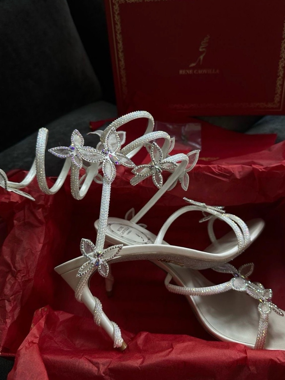 Rene Caovilla MARGOT WHITE SANDAL WITH BUTTERFLIES - Picture 2 of 3